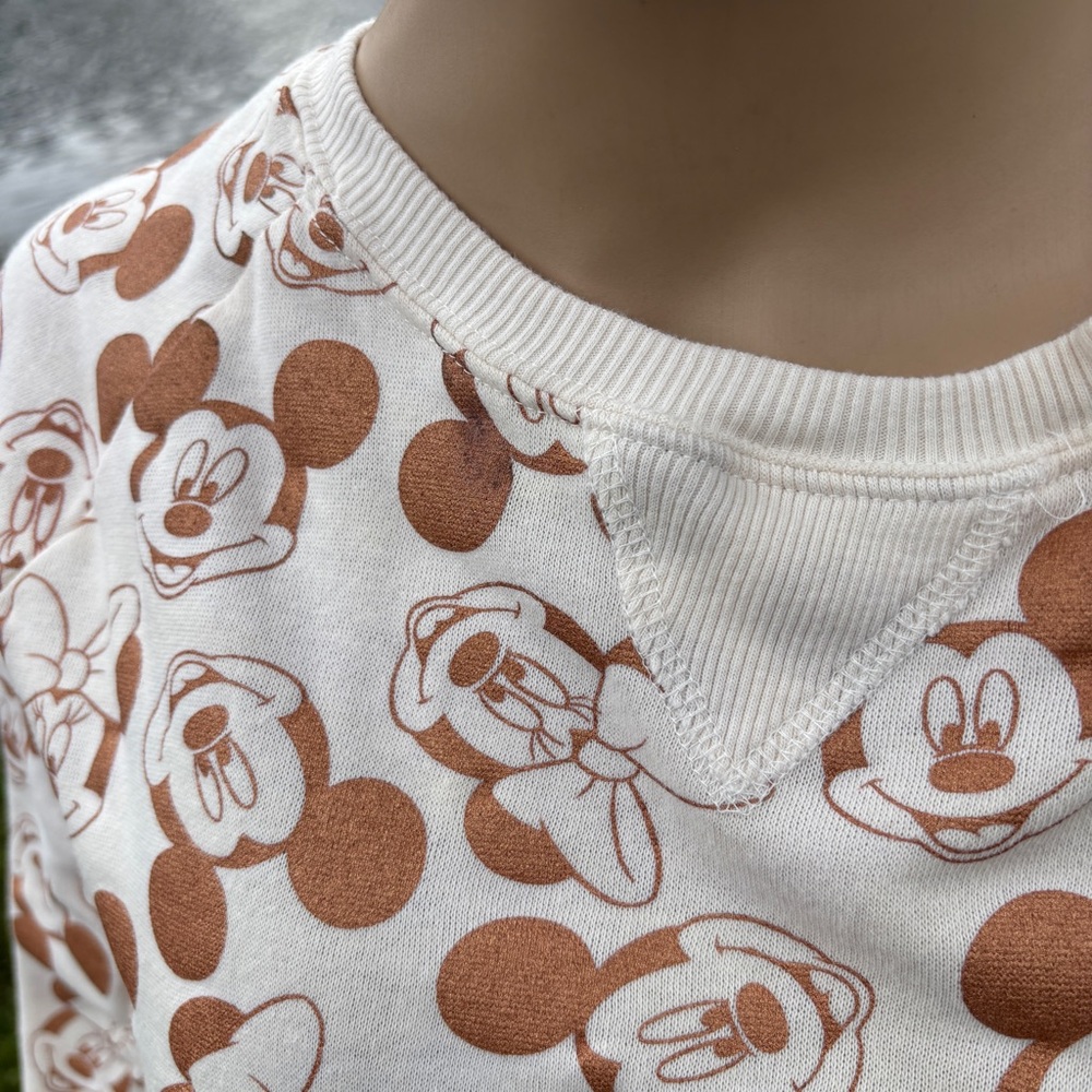 Disney Minnie Mickey Mouse Print Crewneck XL (15-17) - Picture 2 of 6